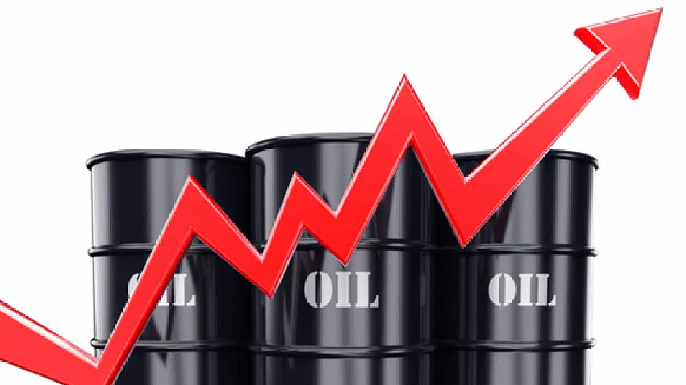 Dầu WTI chạm mốc 80 USD/thùng sau gần 4 tháng